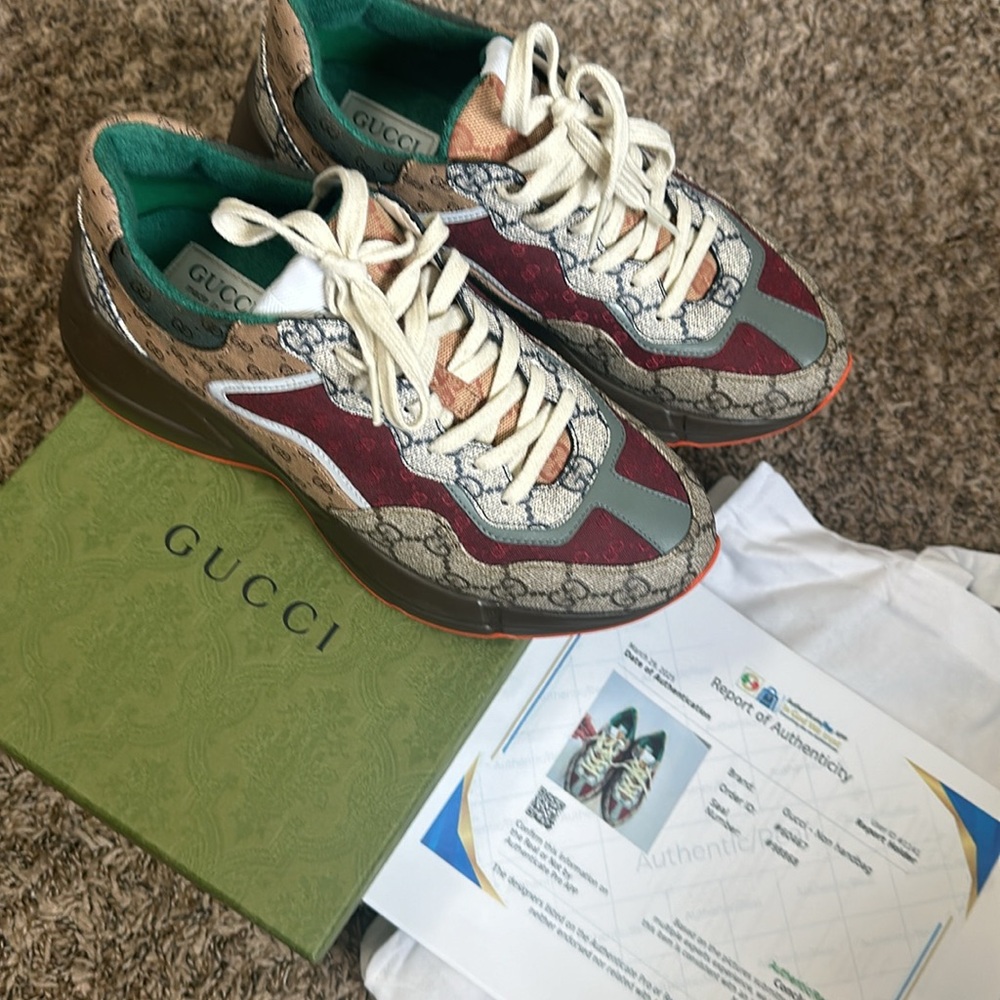 Guchi Rhyton Mixed Media Sneakers Woman's; Size 39 COA - Picture 6 of 7
